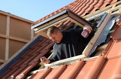 Pose de fenêtres de toit Velux à Rebeuville